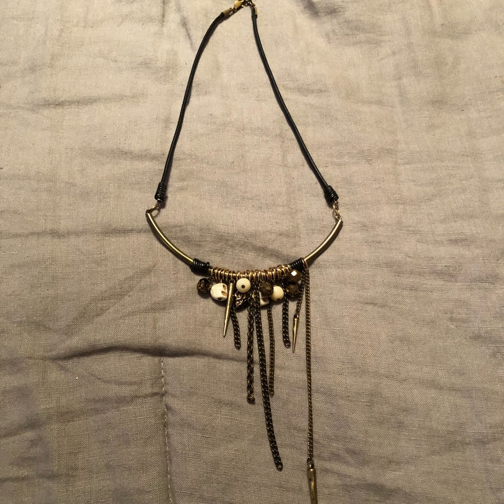 Skull Bar Necklace